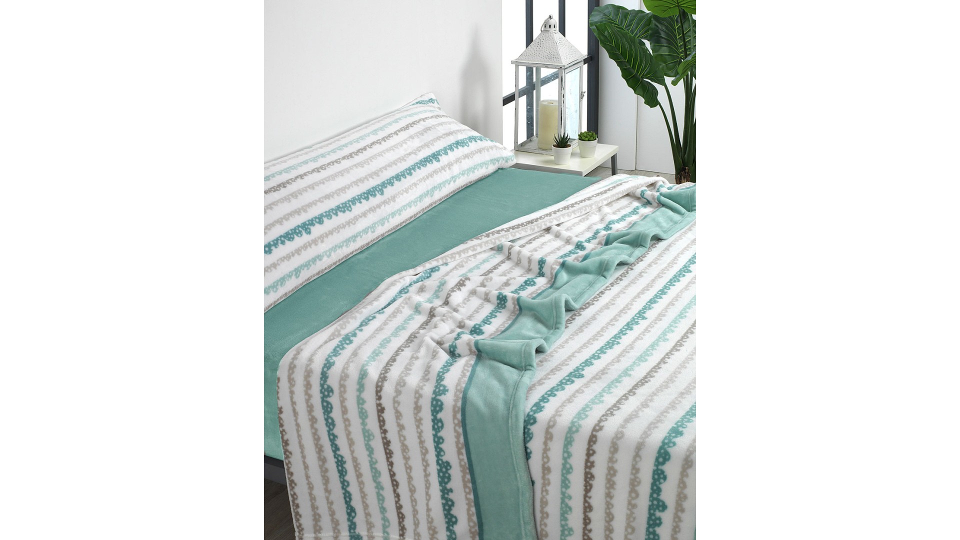 Sábana de Invierno Microcoral J73 - Cama de 90 - TURQUESA